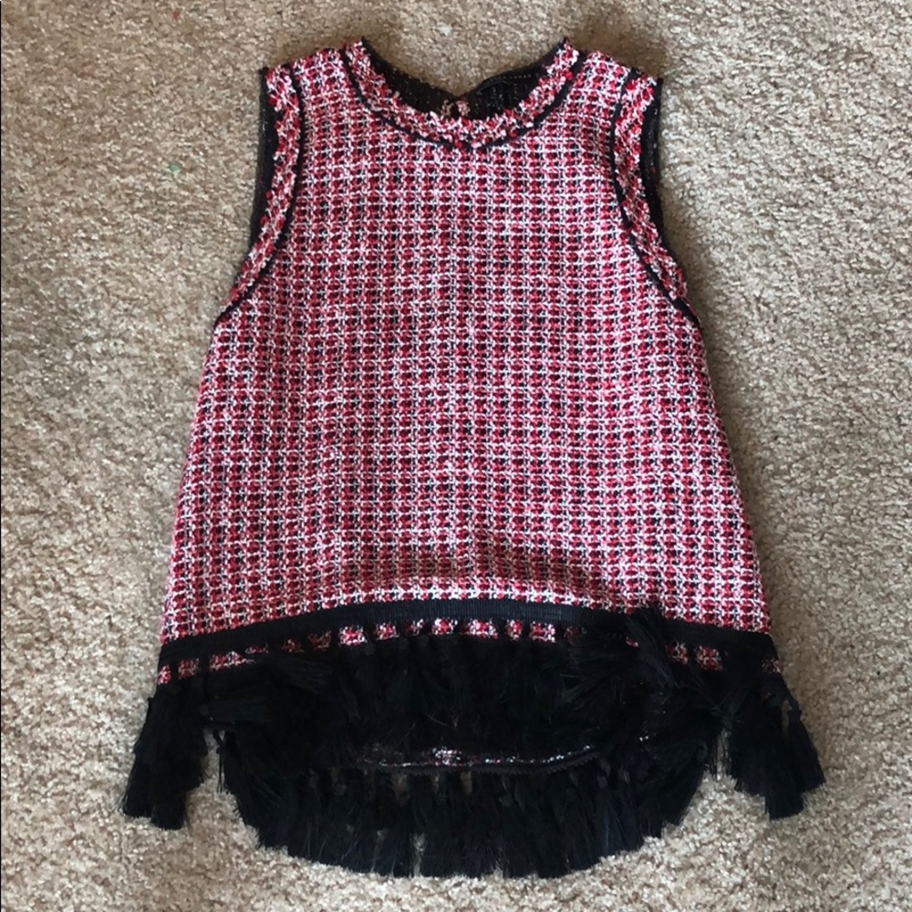 Sleeveless top